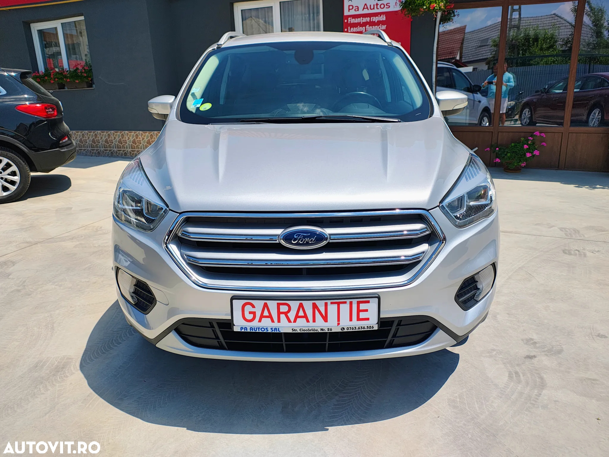 Ford Kuga 2.0 TDCi 2x4 Titanium - 20