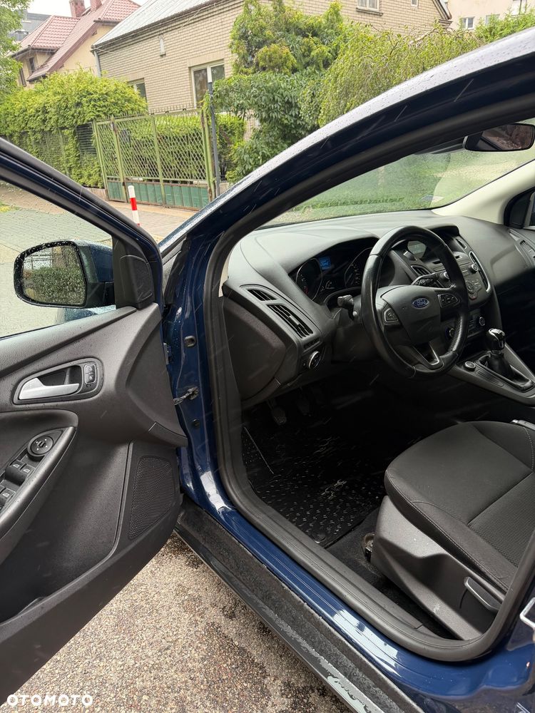 Ford Focus 1.6 Platinium X - 3