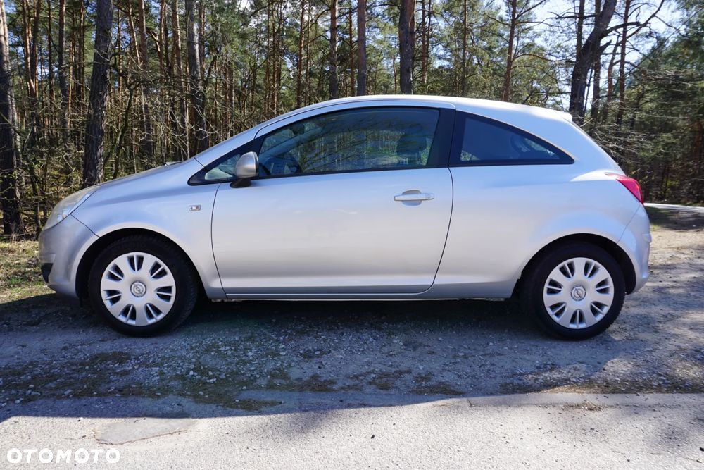 Opel Corsa 1.2 16V - 2