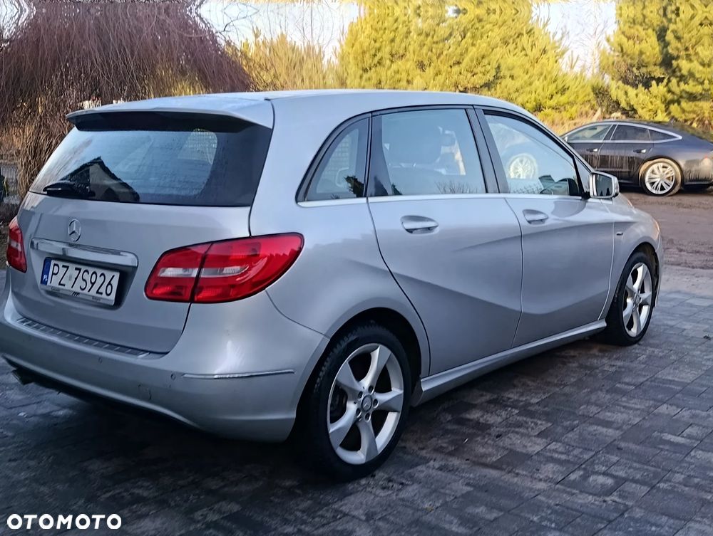 Mercedes-Benz Klasa B 180 CDI - 6