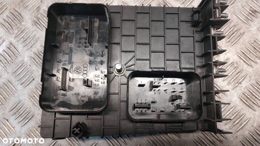 ZESTAW STARTOWY OCTAVIA II RS 2.0 TFSI 1Z0920841C - 7