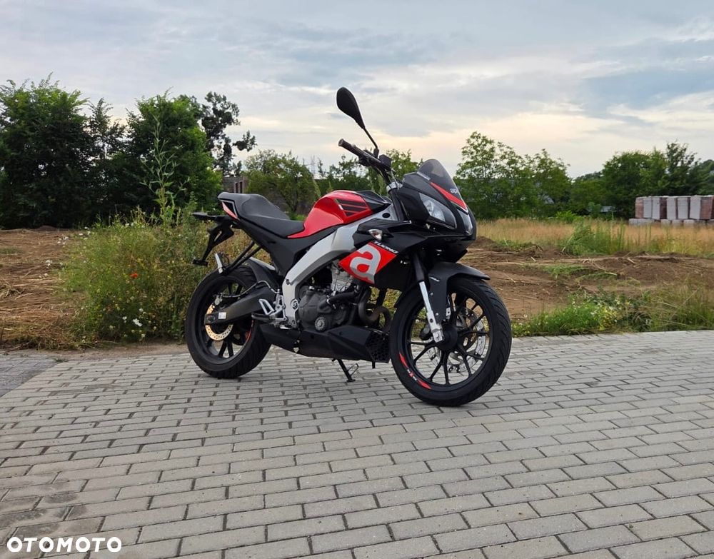 Aprilia Tuono - 2