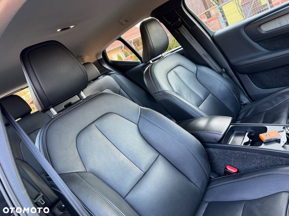 Volvo XC 40 D3 Momentum - 29