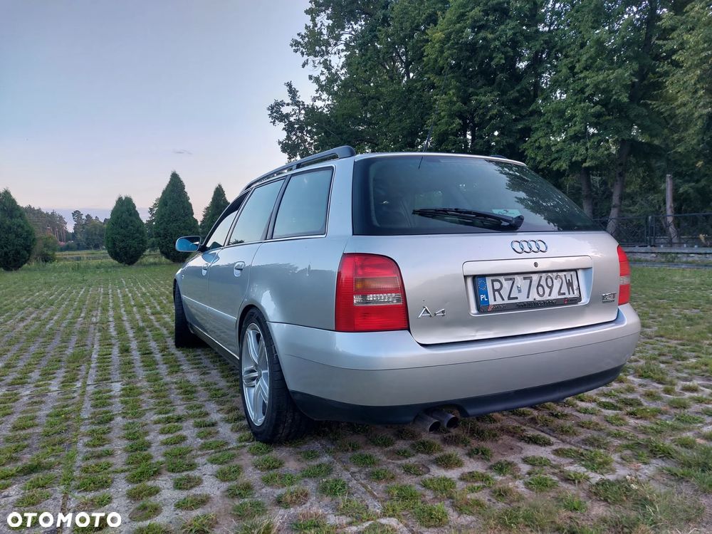 Audi A4 ver-1-8t-quattro - 5