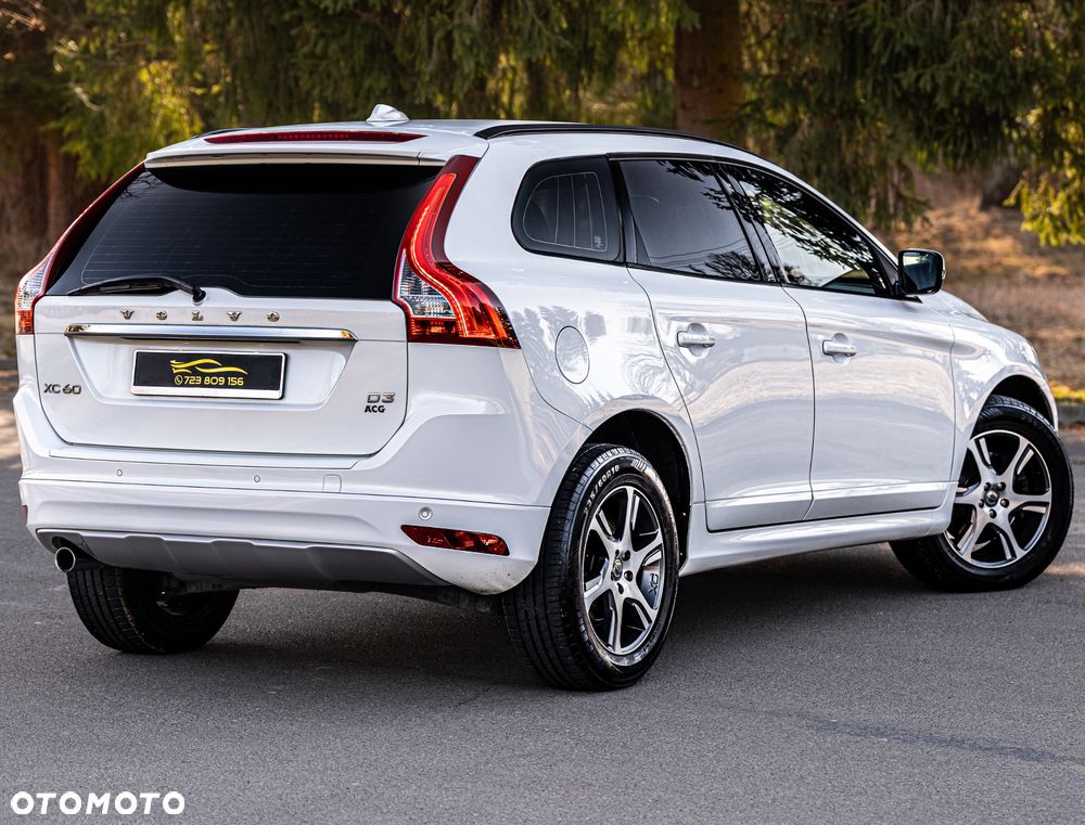 Volvo XC 60 D3 Momentum - 25