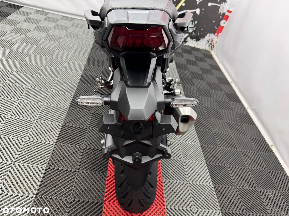 Honda NC - 19