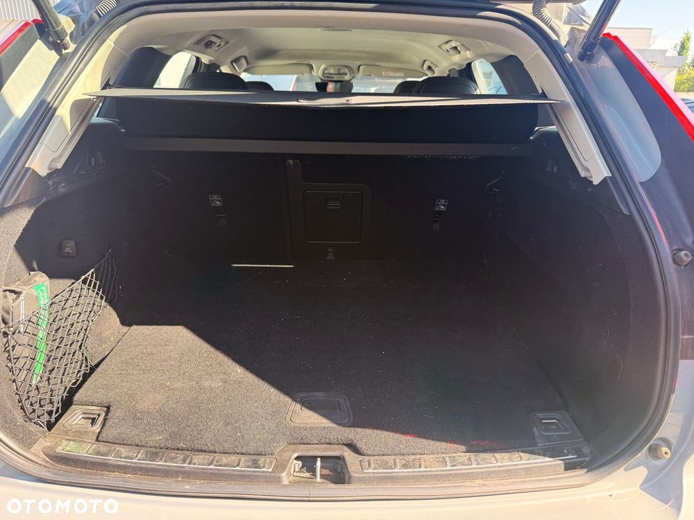 Volvo XC 60 - 40