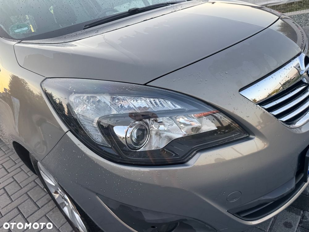 Opel Meriva 1.4 T Cosmo - 14