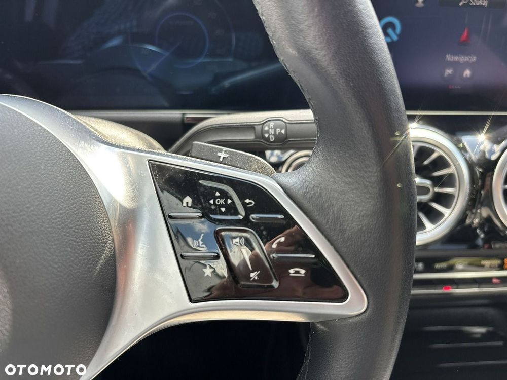 Mercedes-Benz EQA 250+ 70.5kWh Progressive - 27