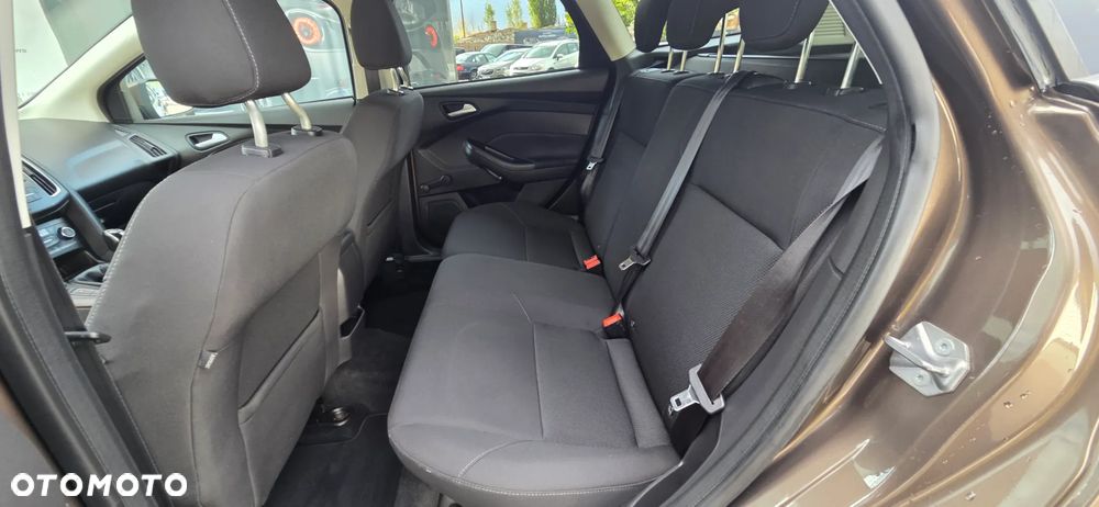 Ford Focus 1.5 TDCi DPF Start-Stopp-System Titanium - 33