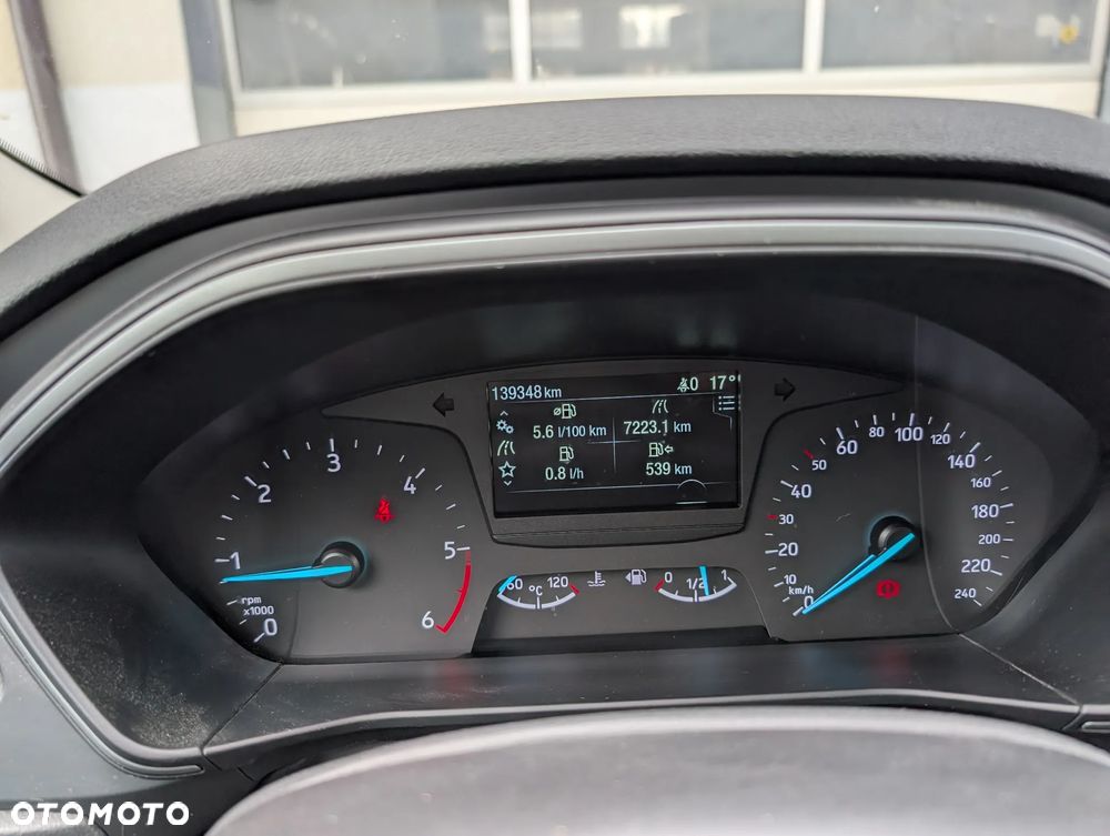 Ford Focus 1.5 TDCi Trend - 9