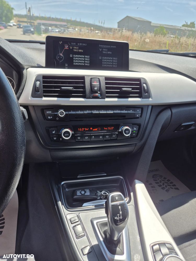 BMW Seria 3 320d xDrive Aut. Sport Line - 14