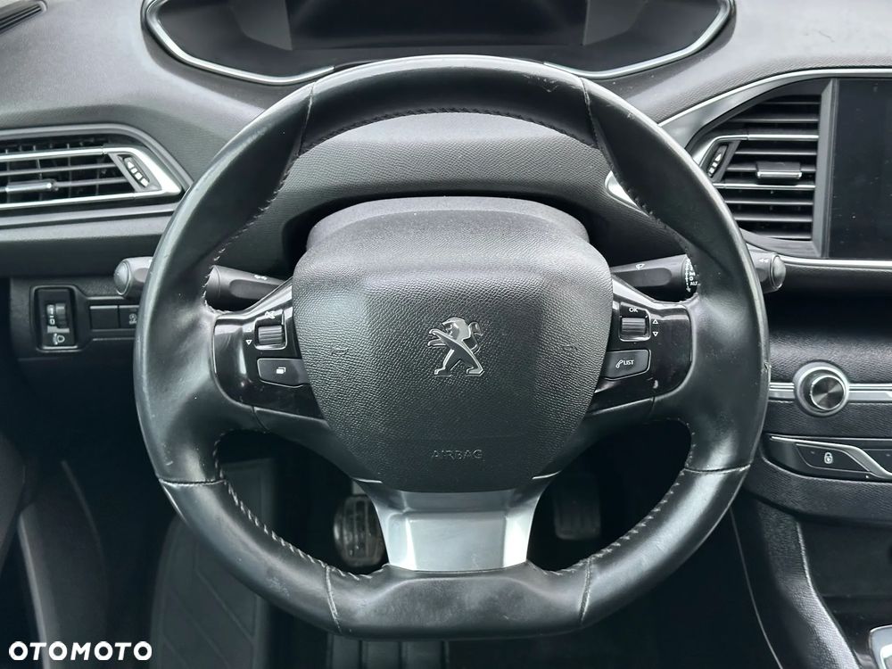 Peugeot 308 PureTech 110 Stop & Start Style - 23