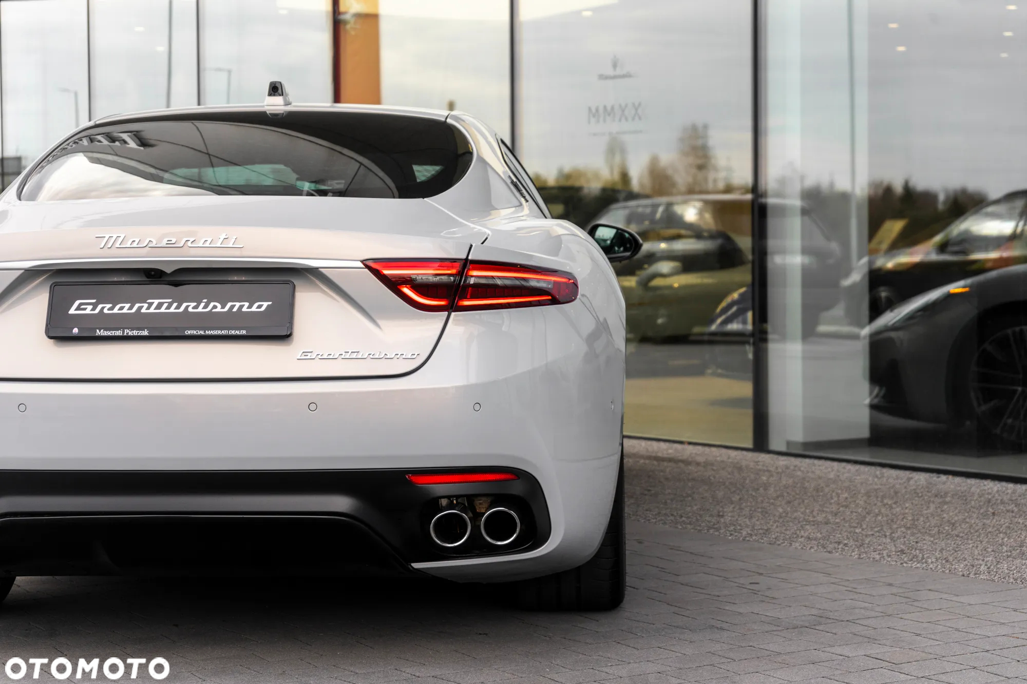 Maserati GranTurismo - 11