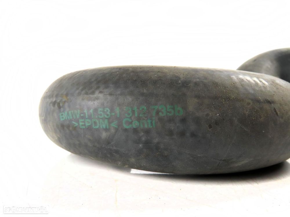 Tubo de água Usado / Original BMW 5 (E34) 11531312735 - 3