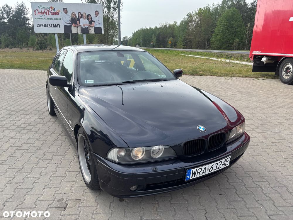 BMW Seria 5 523i - 6