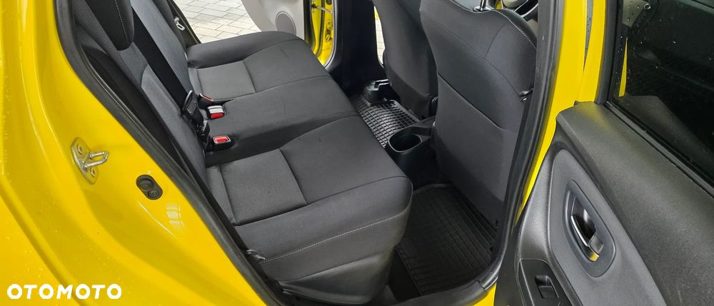 Toyota Yaris - 21