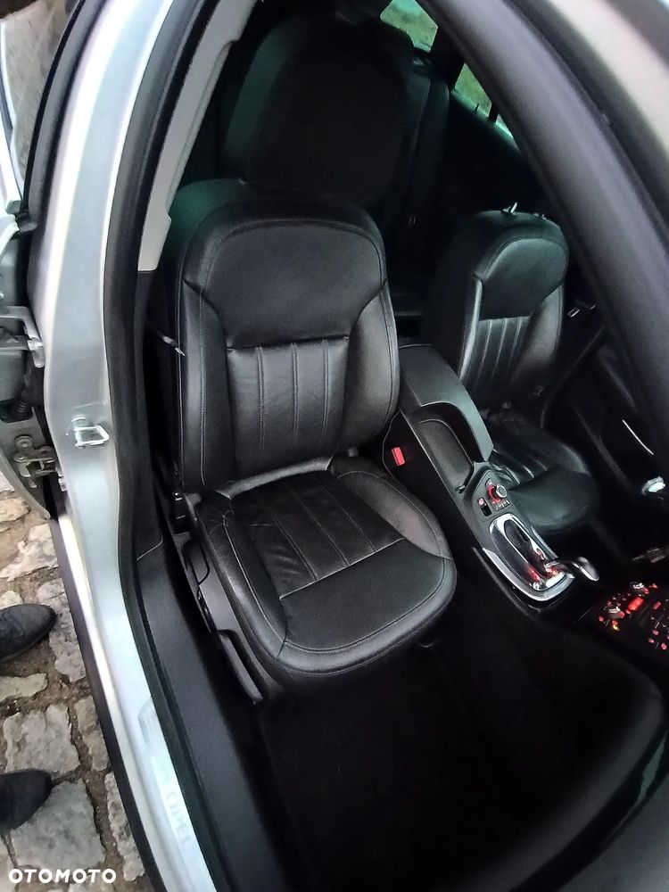 Opel Insignia 2.0 CDTI Sport 4x4 - 15