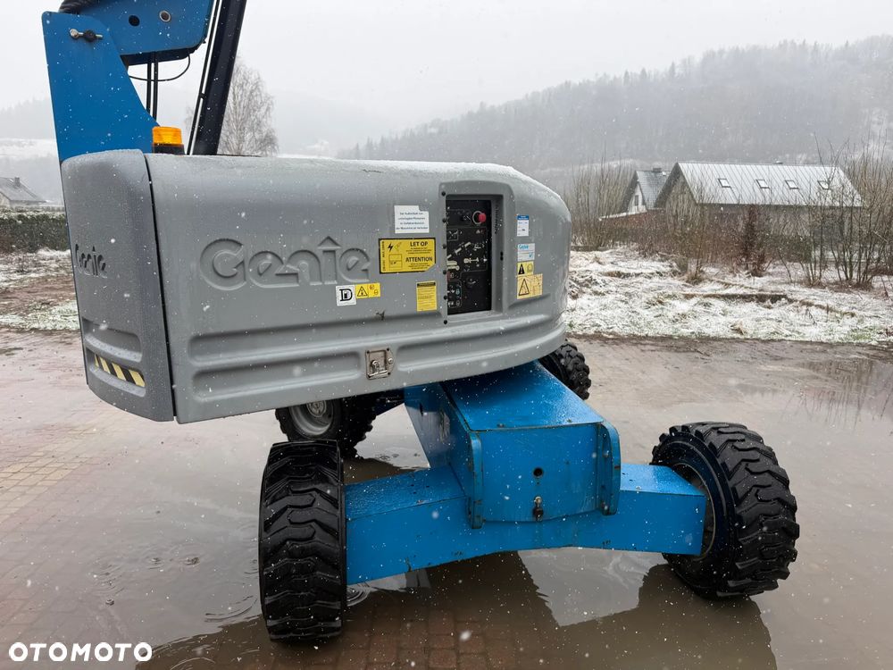 Genie S-45 Zwyżka Podnośnik Teleskopowy terenowy 4x4 wysokość 16 m Silnik DEUTZ. Maszyna jak Nowa z Urzędu Norweskiego Komuny! 2016 rok. Spalinowo- elektryczna Zadbana. Zero luzów wycieków! Okazja! 2 x Sterowanie maszyną góra i dół. Przetwornica gniazdo 220 volt. Poziomowanie oraz obrót kosza! OKAZJA. Aktualna Dekra Do 2027 roku !!! - 18