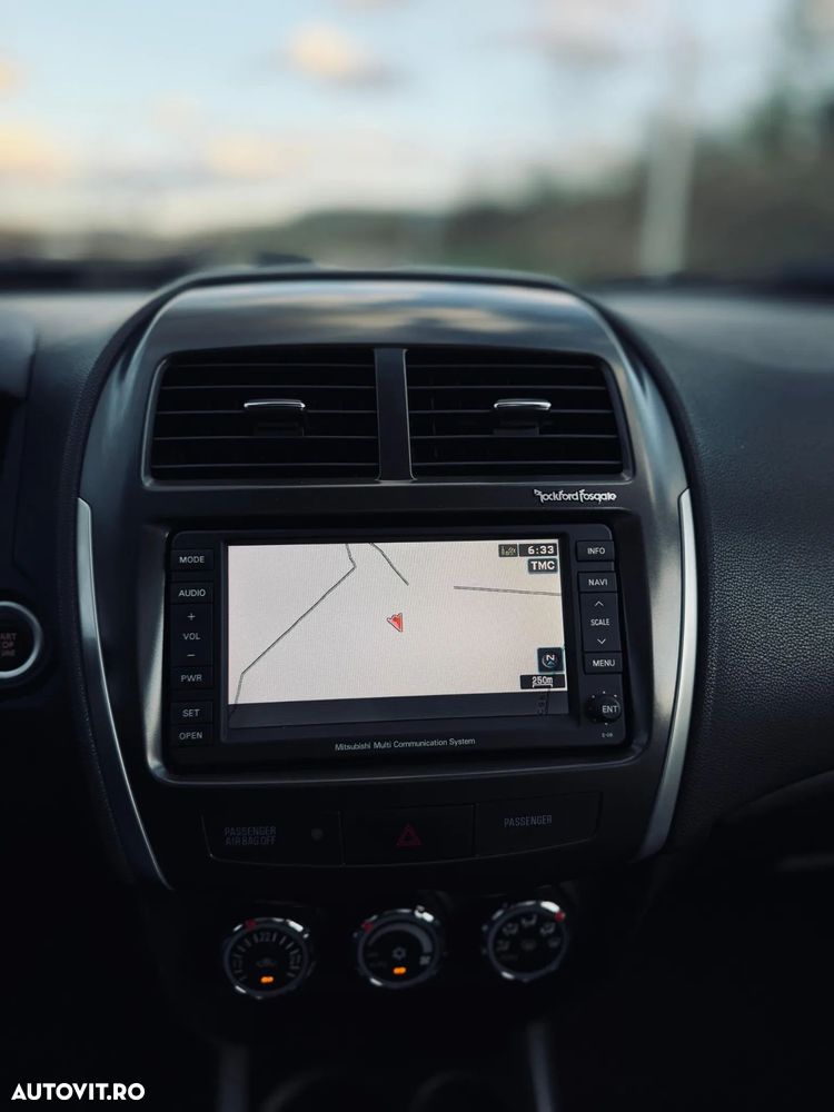 Mitsubishi ASX 1.8 DI-D 4WD Intense - 20