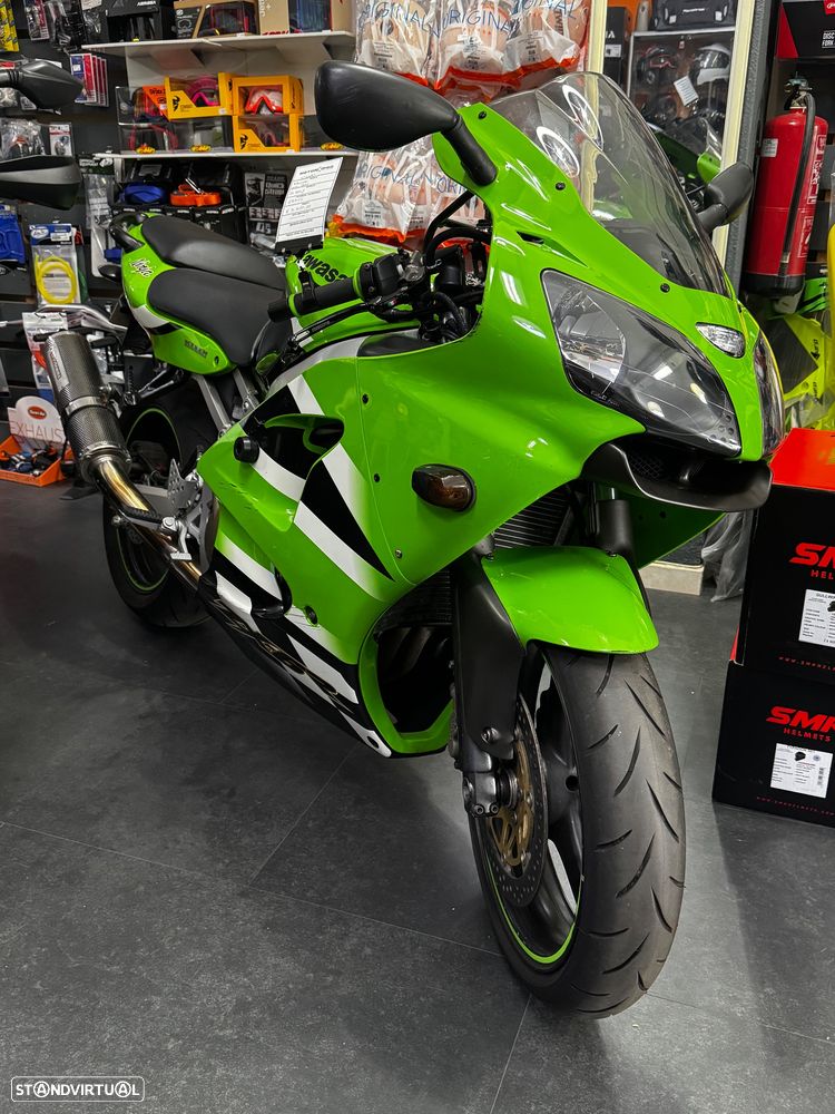 Kawasaki ZXR ZX-6R - 1