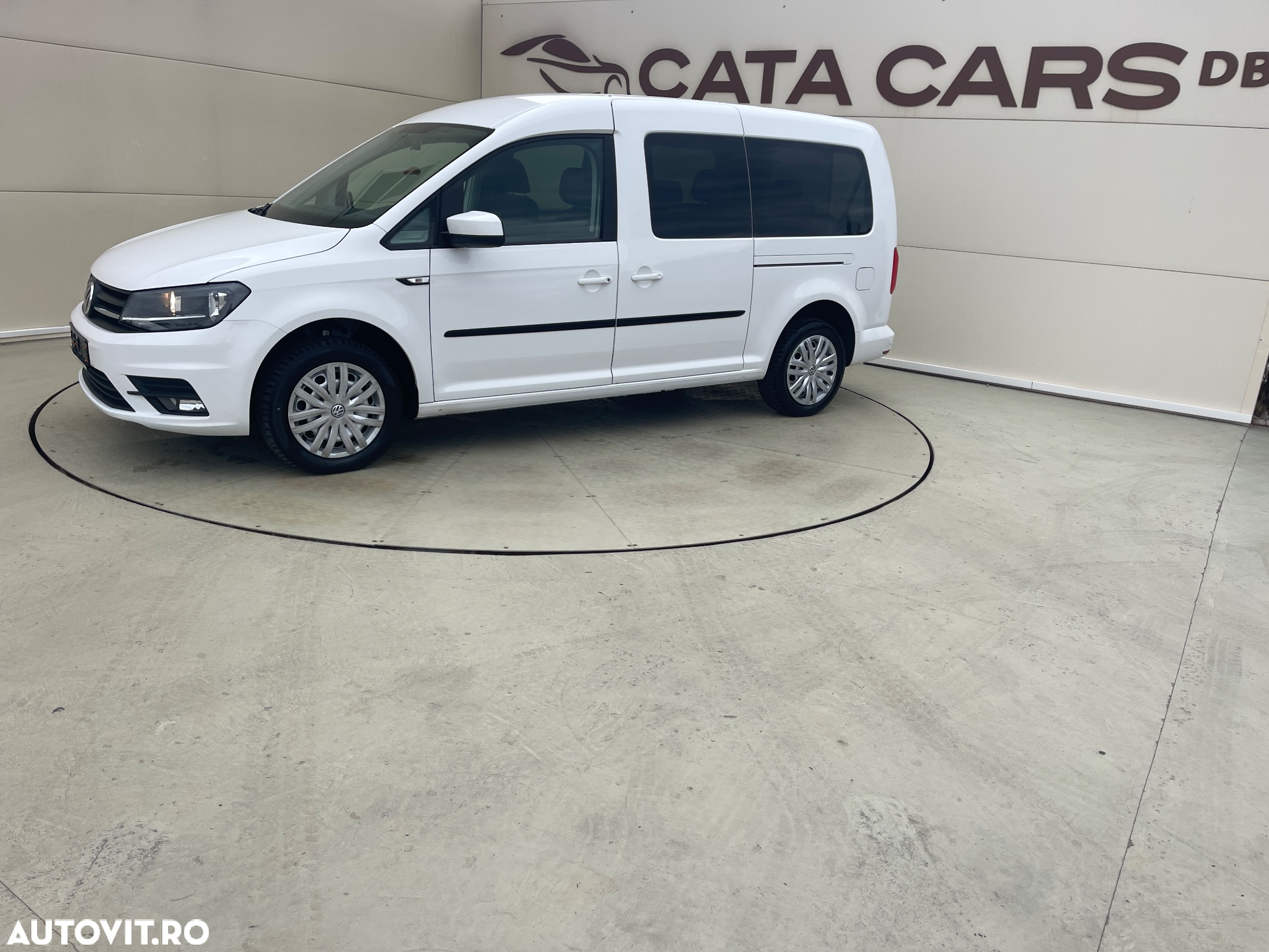 Volkswagen Caddy 2.0 TDI (7-Si.) Maxi Trendline - 6