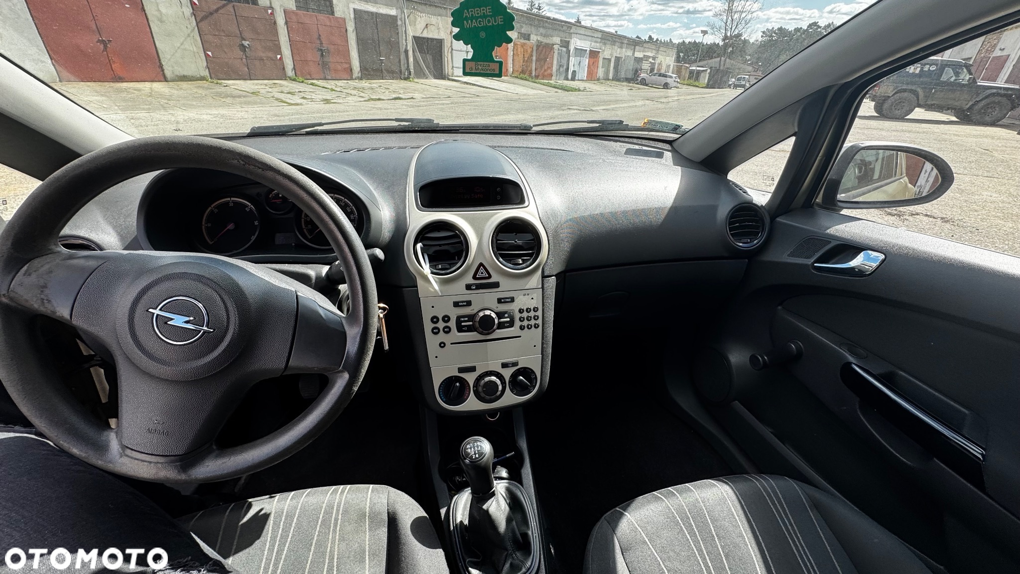 Opel Corsa - 7