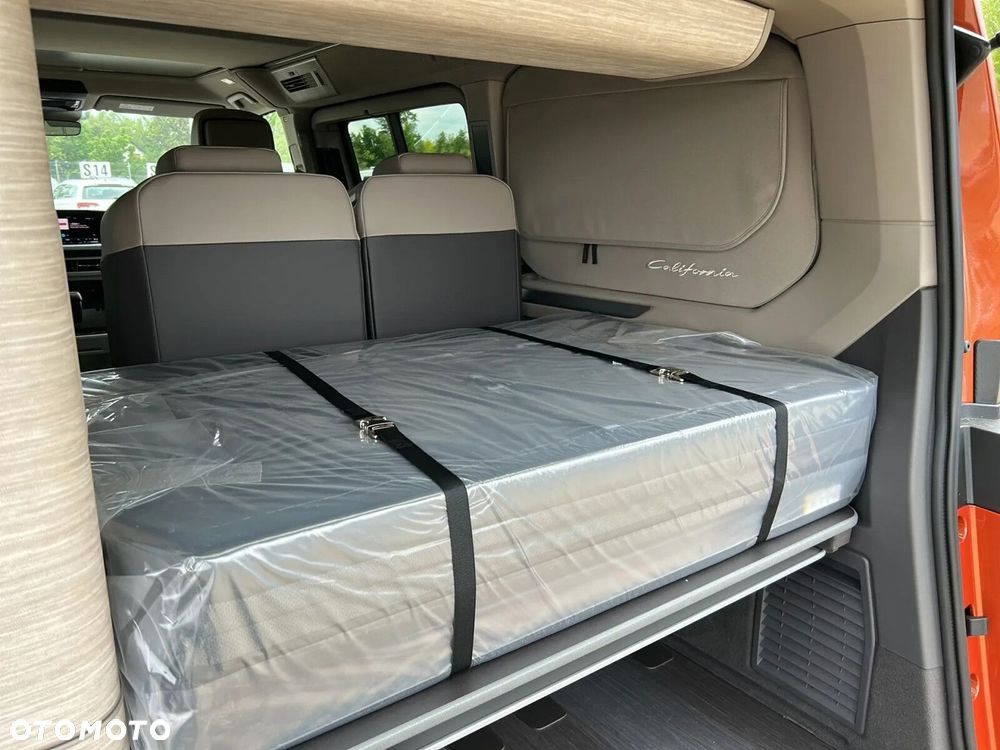Volkswagen California - 39