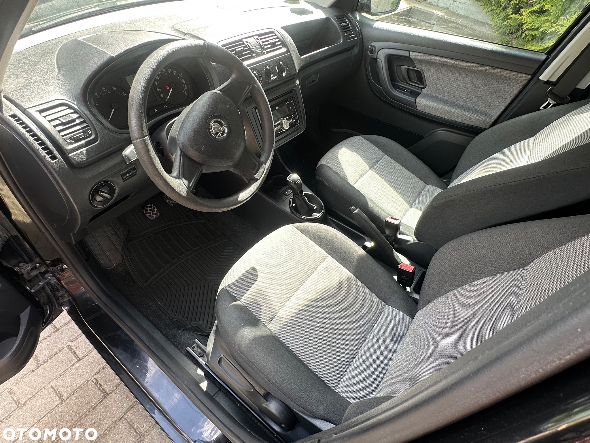 Skoda Fabia 1.2 TSI Active Plus - 14