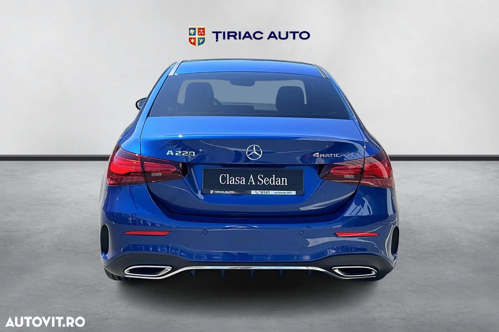 Mercedes-Benz A 220 4MATIC MHEV 8G-DCT - 4