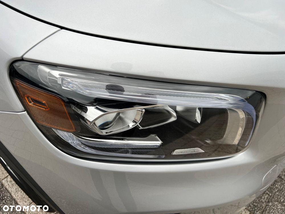 Mercedes-Benz GLB 250 4-Matic 8G-DCT - 20