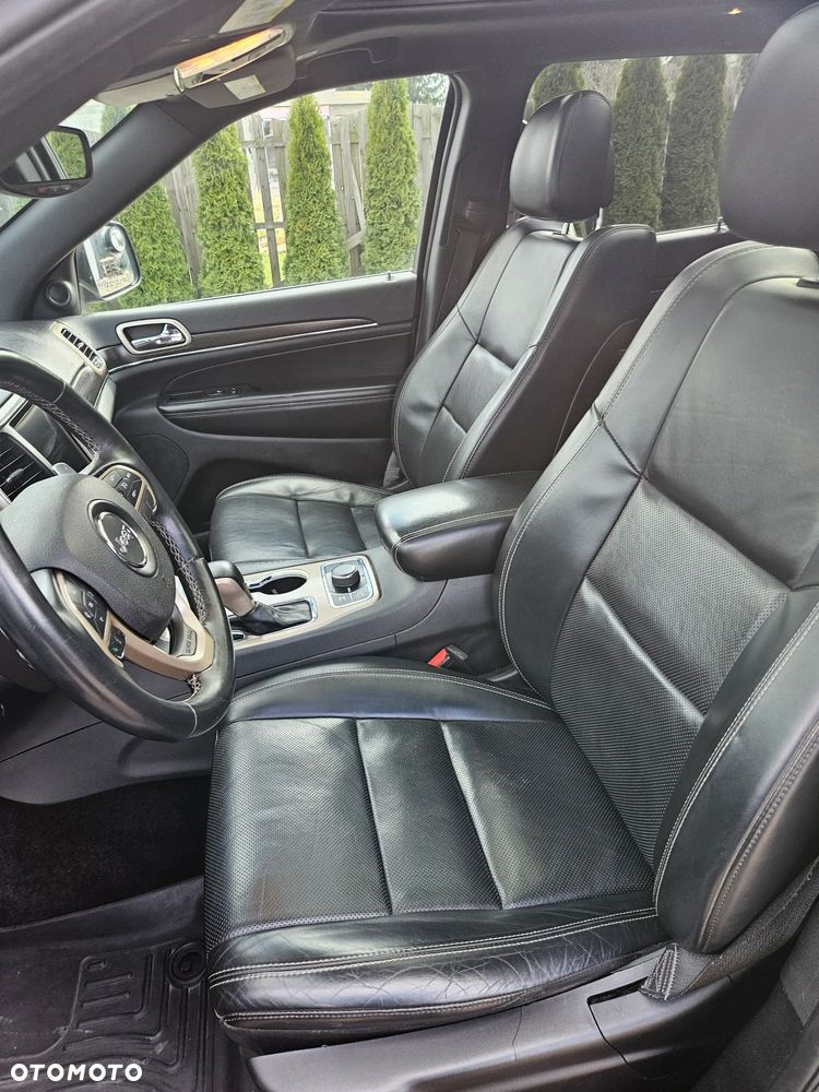 Jeep Grand Cherokee - 20