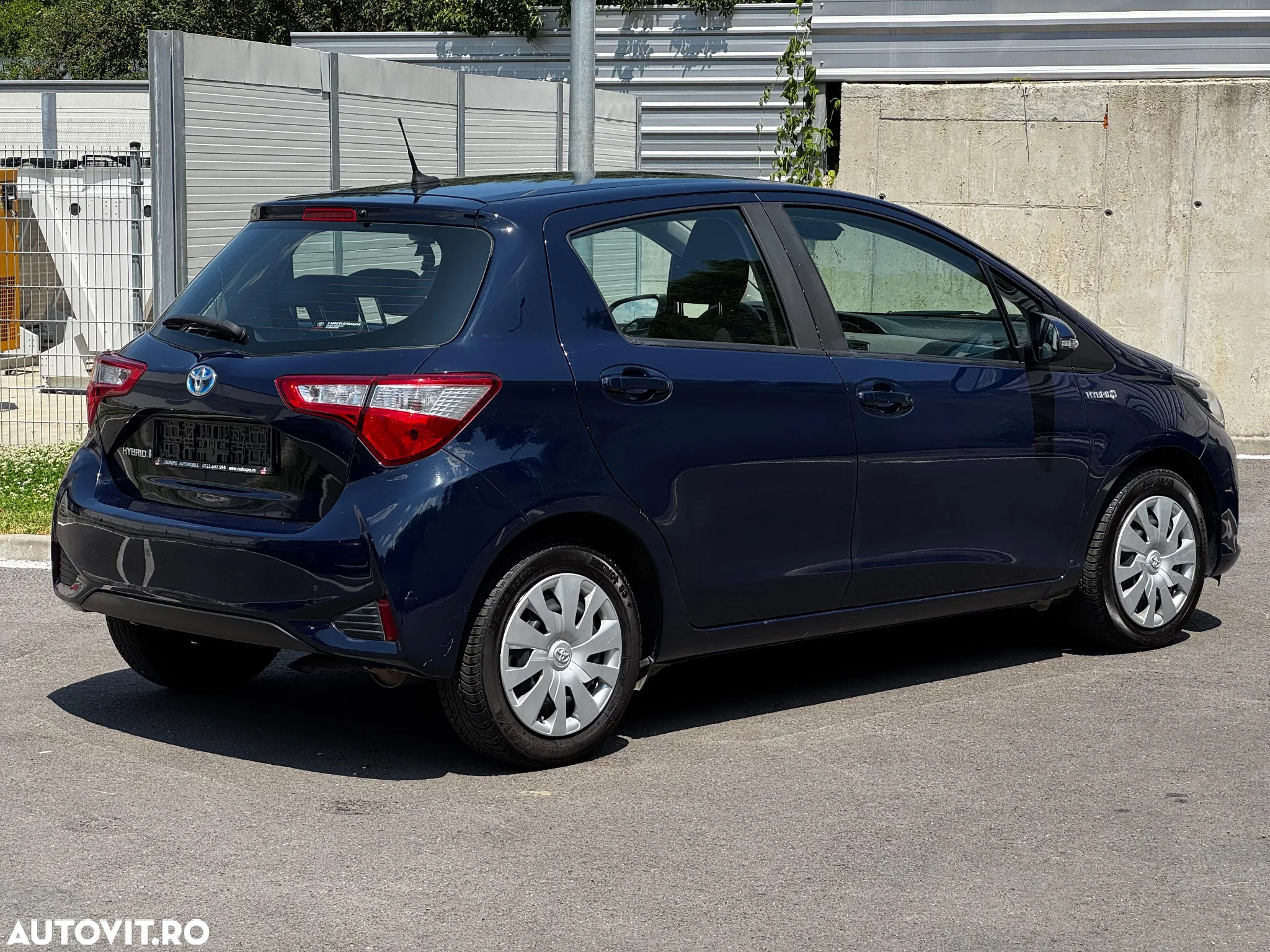 Toyota Yaris 1.5 VVT-i HSD Eco - 7
