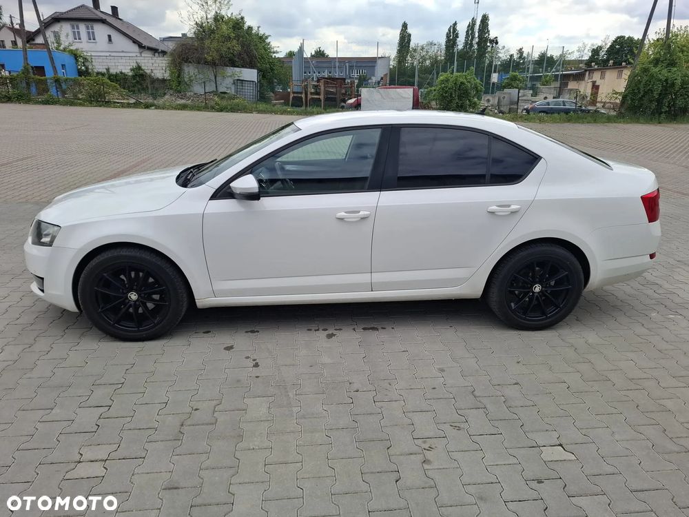 Skoda Octavia 2.0 TDI Ambition DSG - 3