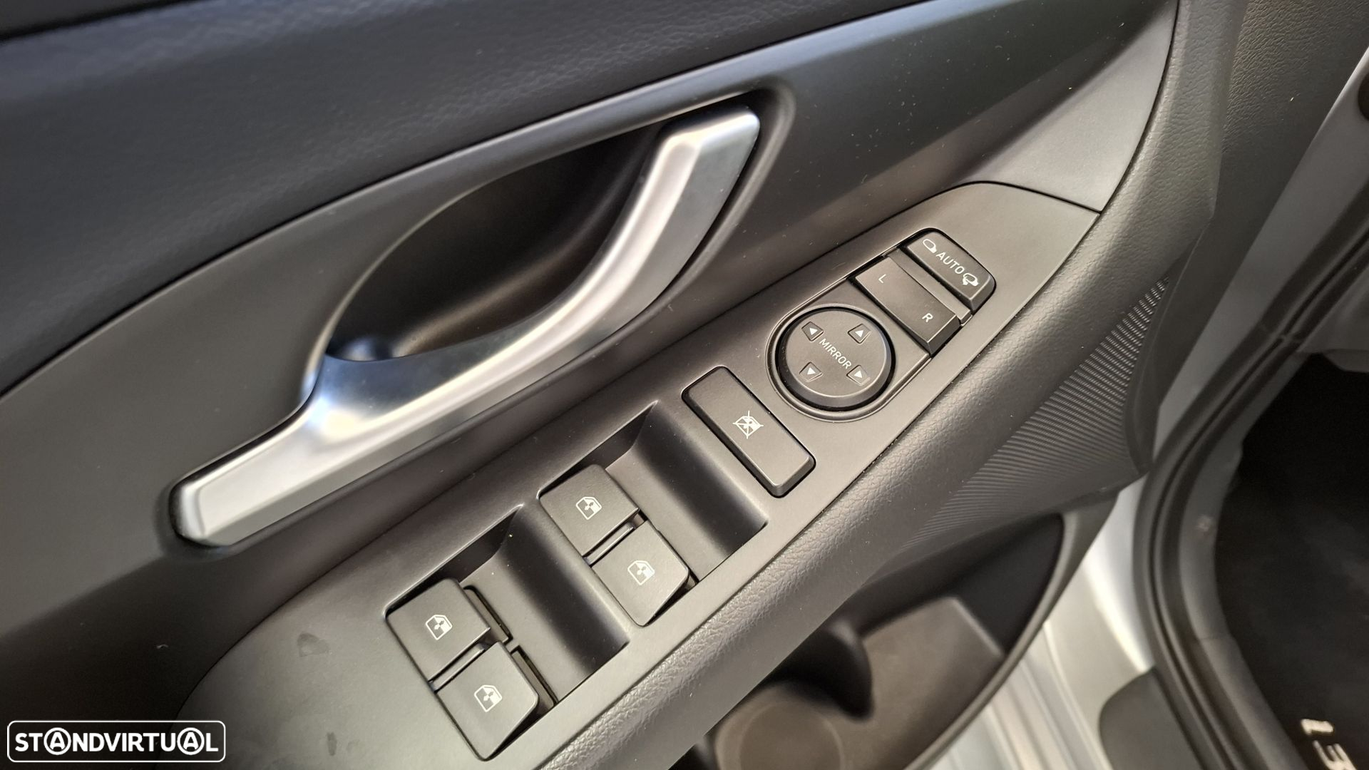 Hyundai i30 1.0 T-GDI Style Plus - 11