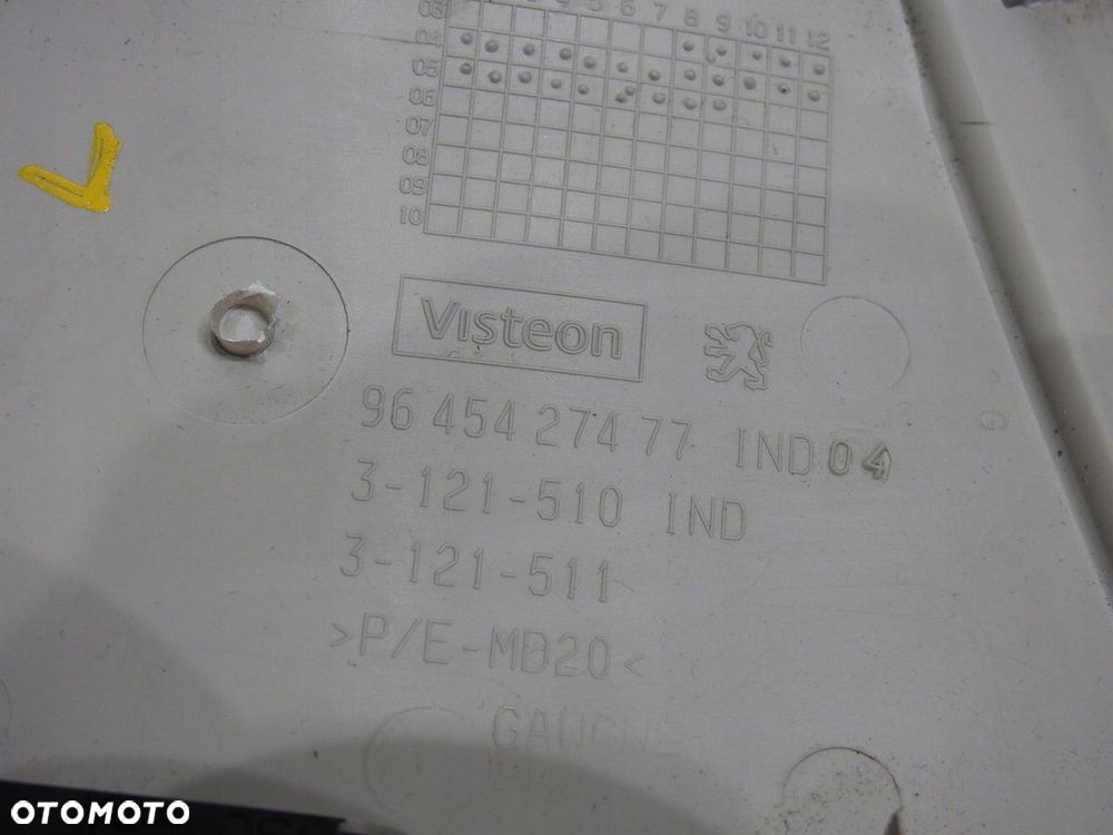 OSŁONA SŁUPKA ŚRODKOWEGO LEWA B PEUGEOT 407 - 7