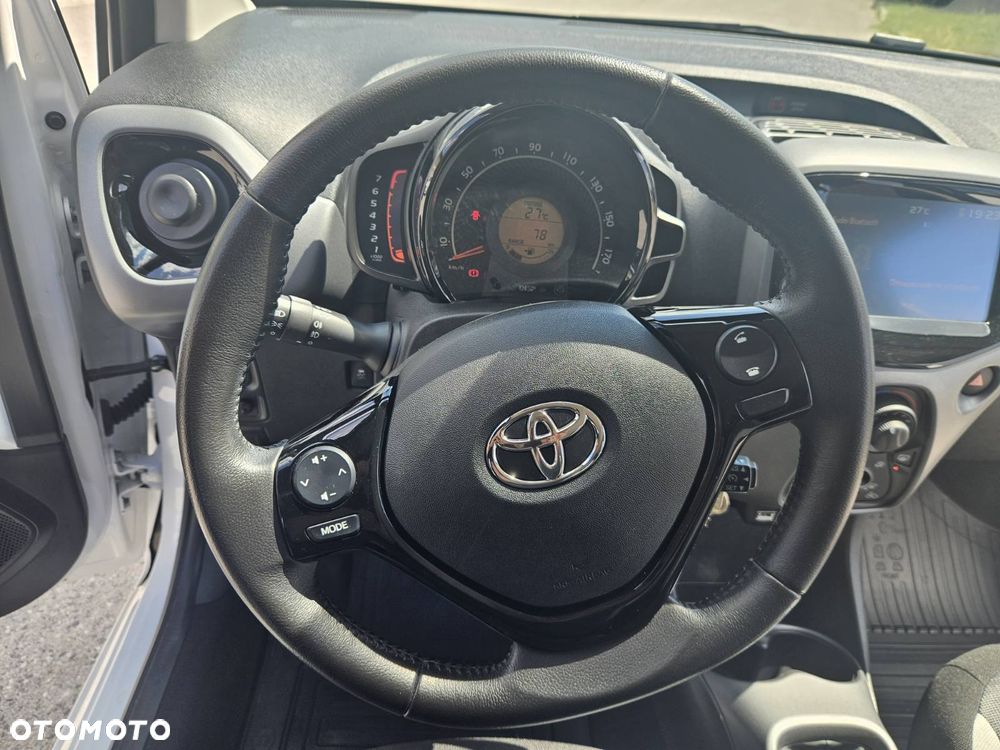 Toyota Aygo 1.0 VVT-i Color Edition - 12