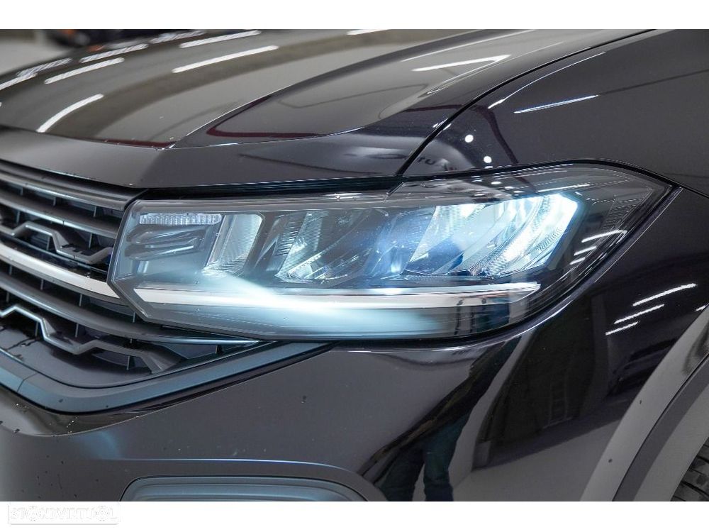 VW T-Cross 1.0 TSI - 12