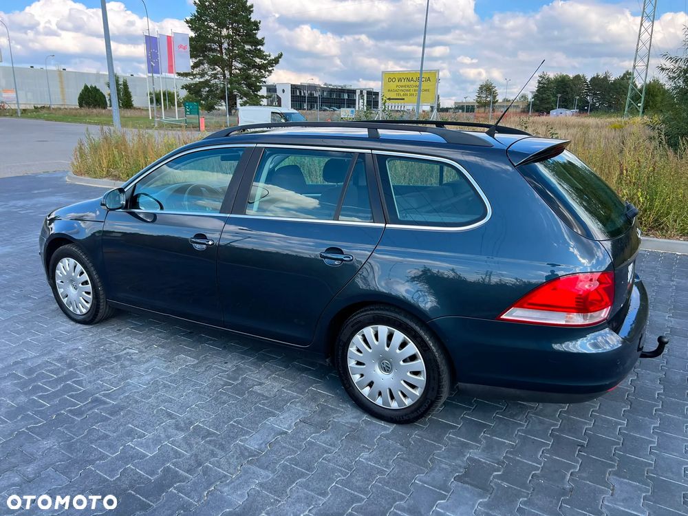 Volkswagen Golf 1.6 Comfortline - 4