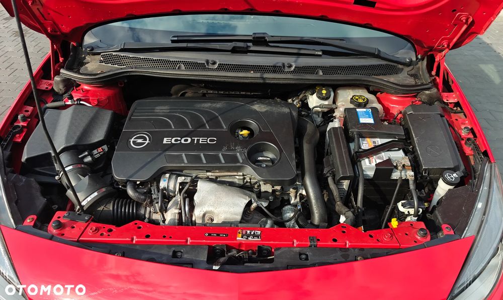 Opel Astra 1.6 SIDI Turbo ecoFLEX Start/Stop Innovation - 14