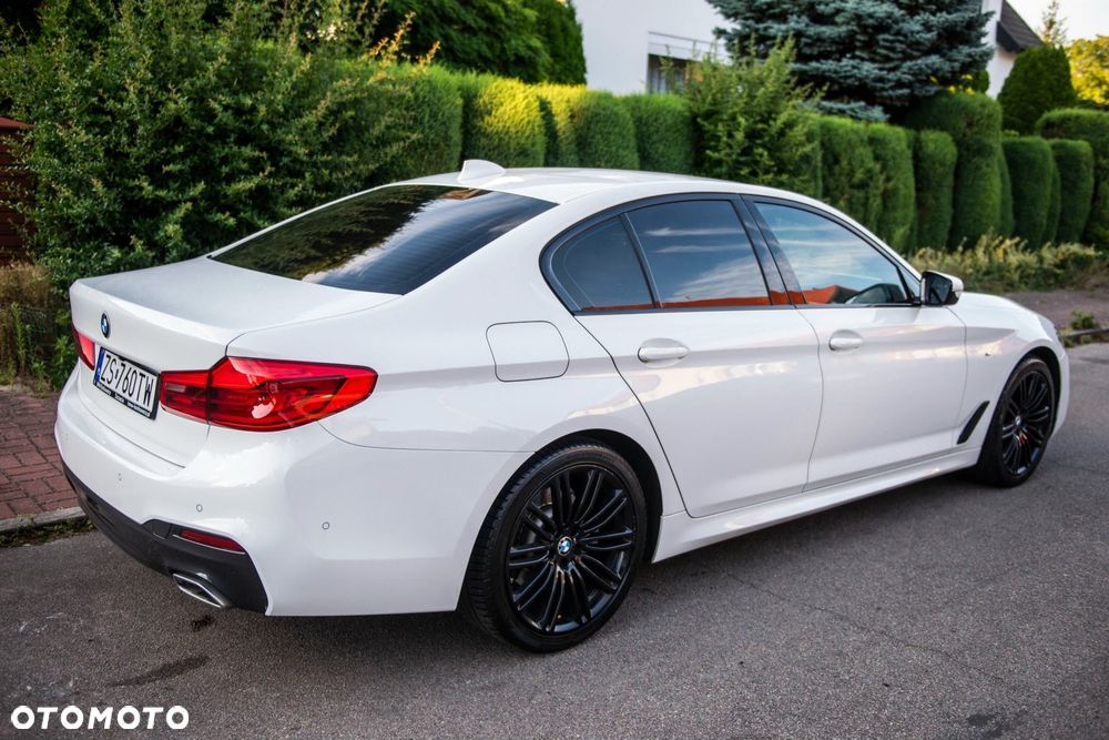 BMW Seria 5 520d xDrive MHEV M Sport sport - 4