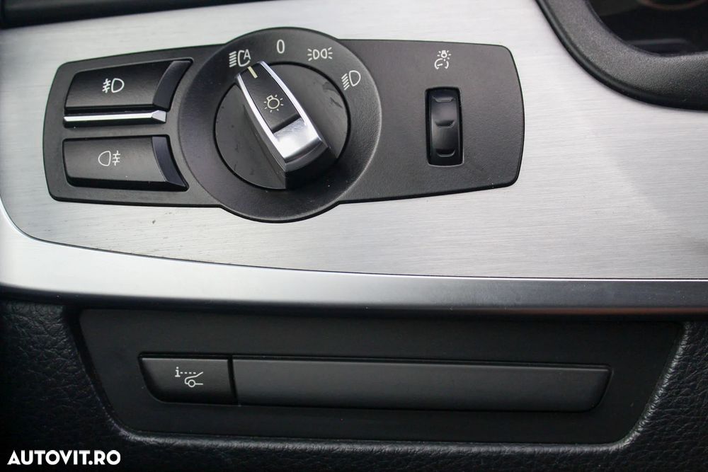 BMW Seria 5 520d Aut. M Sport Edition - 16