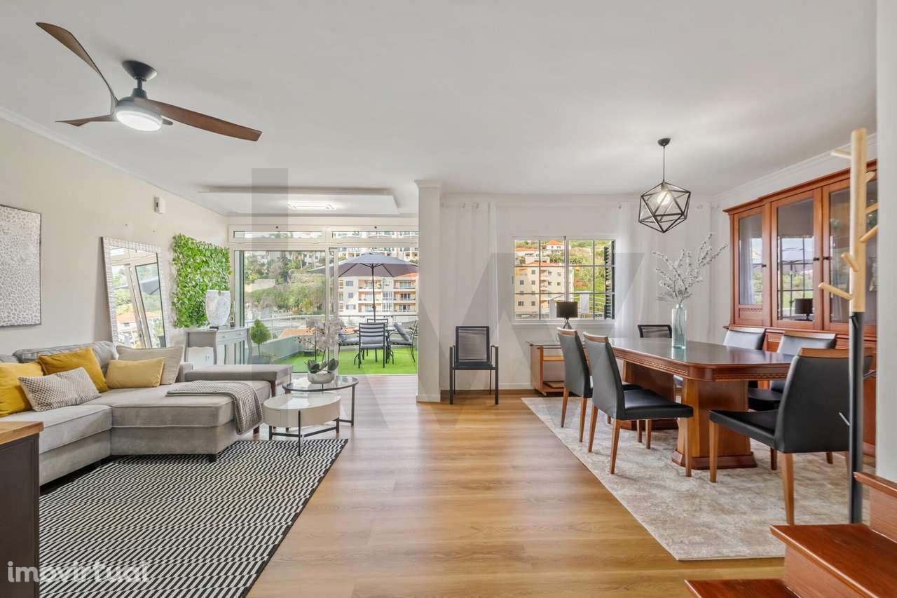 Moradia T3 em Alojamento Local a apenas 5 minutos da Marina da Calheta - Grande imagem: 4/21