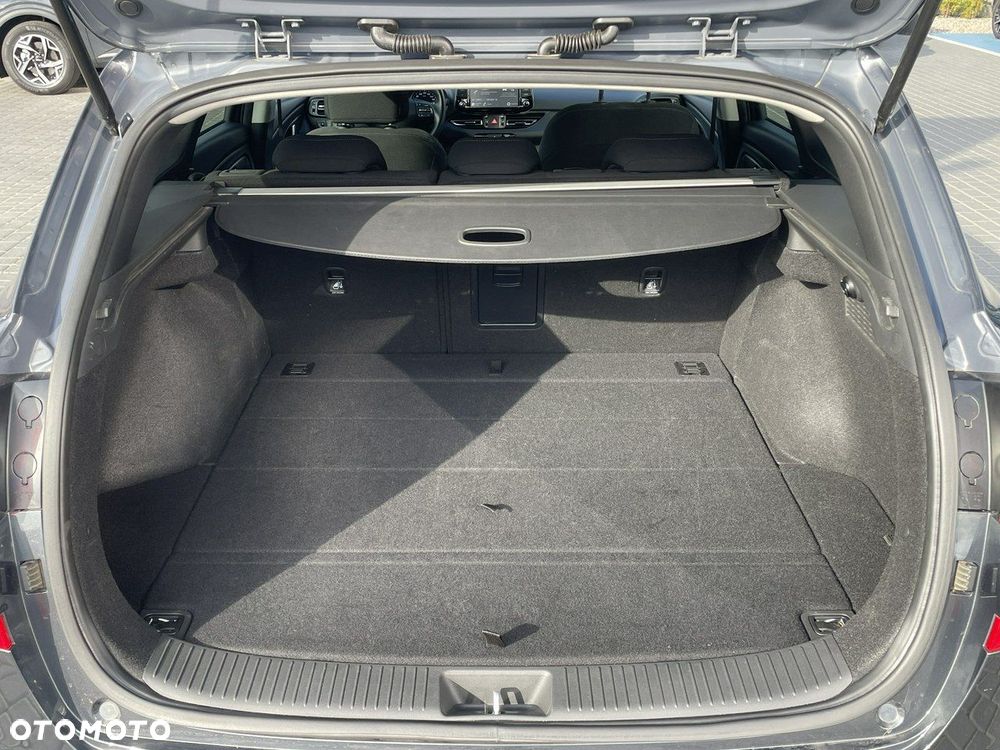 Hyundai i30 - 13