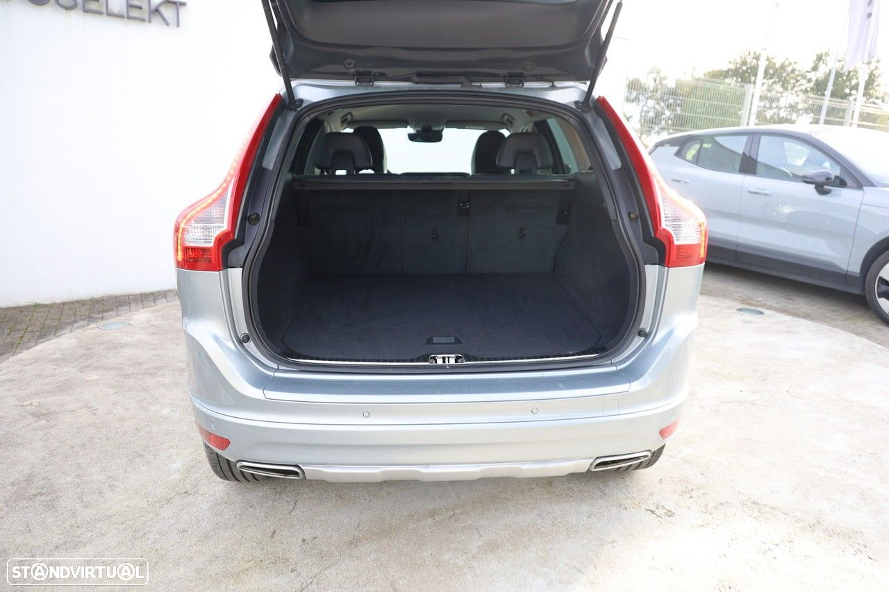 Volvo XC 60 2.0 D4 Summum - 3