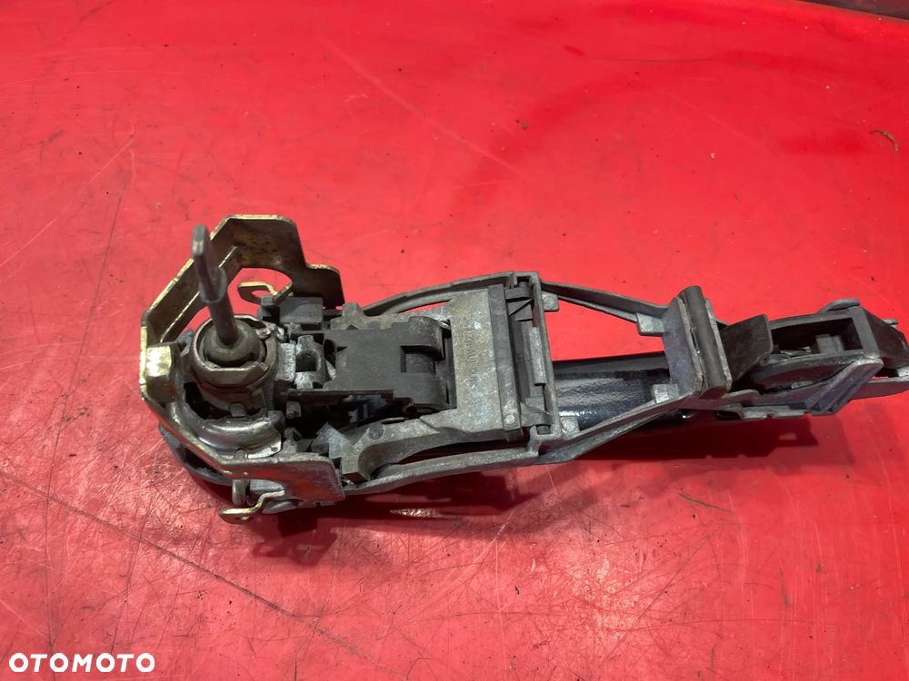 3B0837885 klamka prawy przod vw GOLF IV - 3