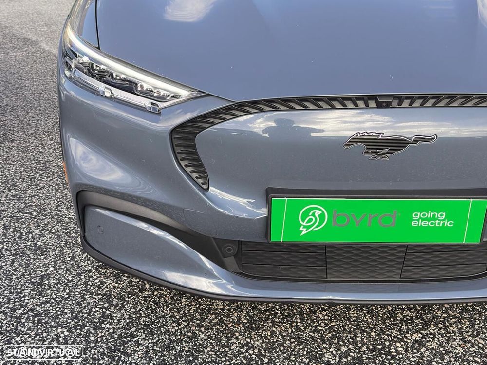 Ford Mustang Mach-E Alargada - 5