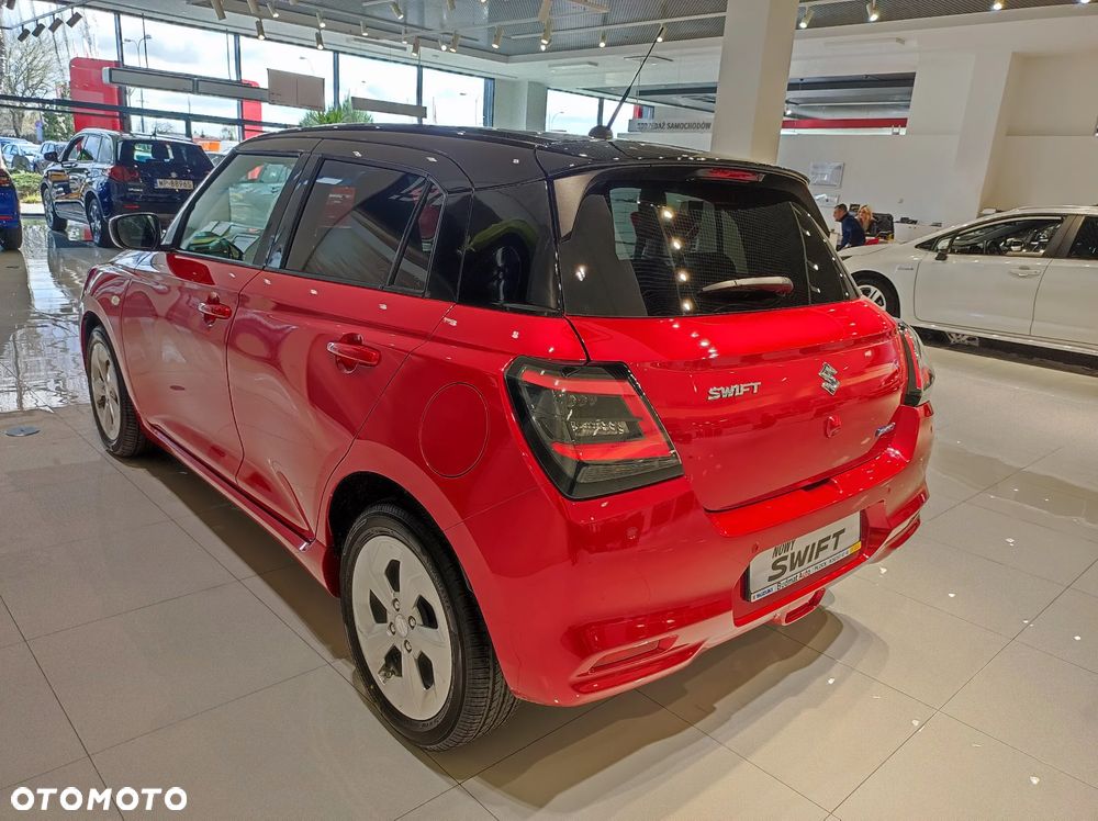 Suzuki Swift 1.2 Dualjet SHVS Premium Plus CVT - 8