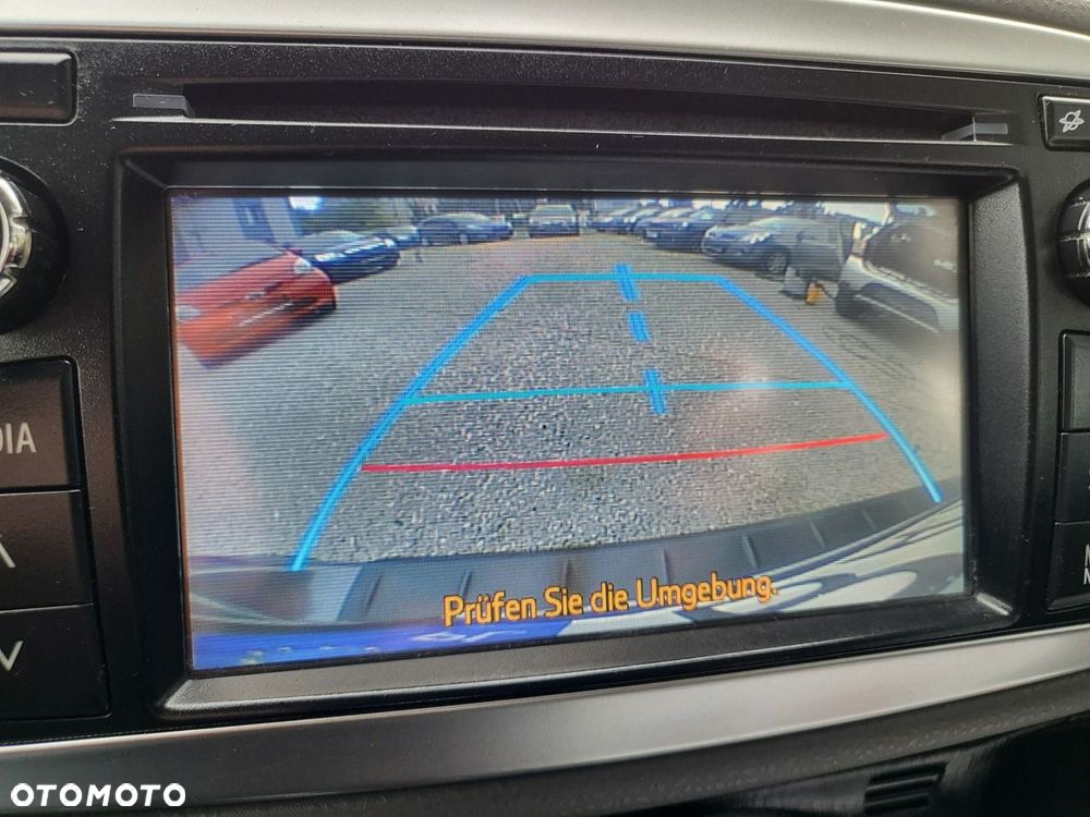 Toyota Yaris - 32