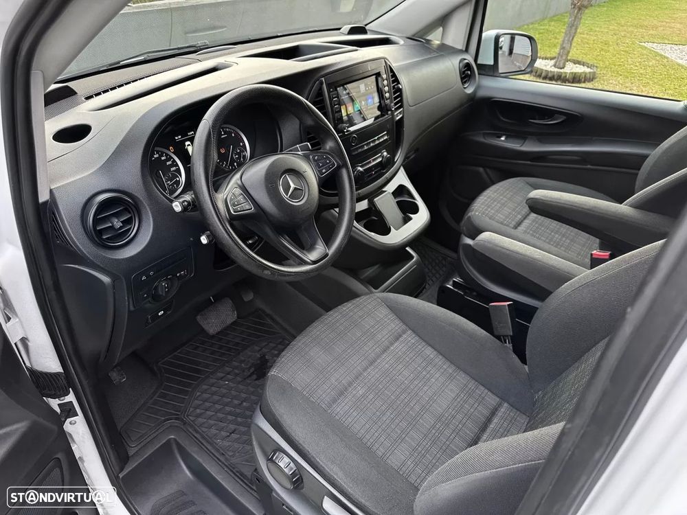 Mercedes-Benz Vito Tourer Longa Aut. PRO - 42